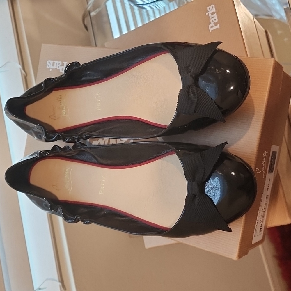 Women flat patent